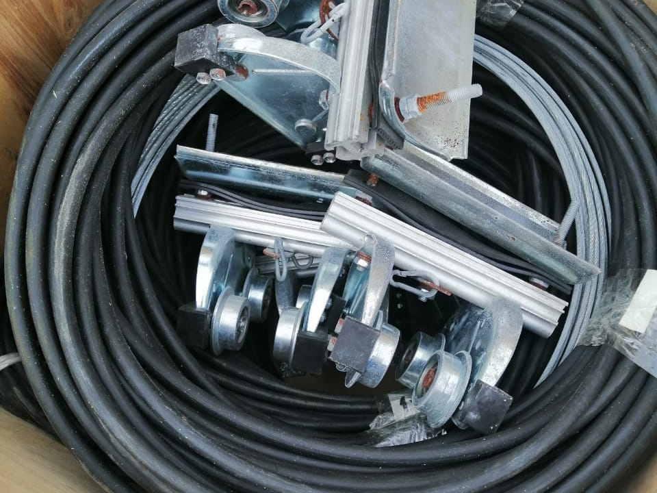 Кабельный токоподвод