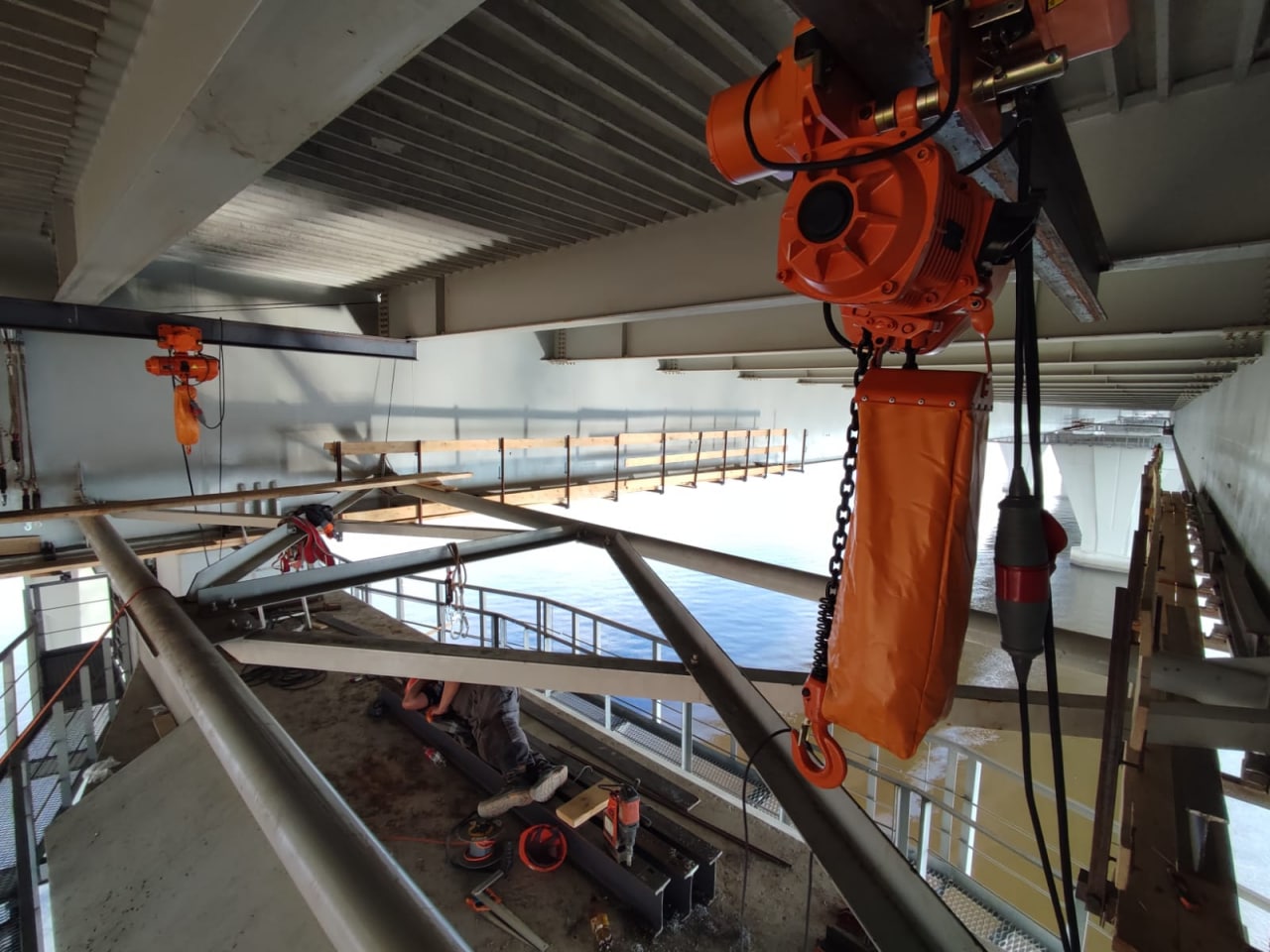 Цепная электроталь